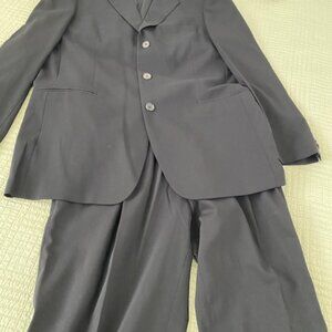 Hugo Boss Black Men's Suit 42R, Made in USA, Virgin Wool